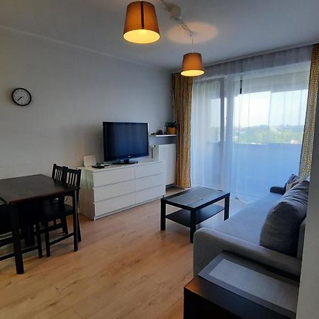 Ursa - Wygodny Apartament I Bezplatny Parking Na Miejscu Apartment Варшава Екстериор снимка