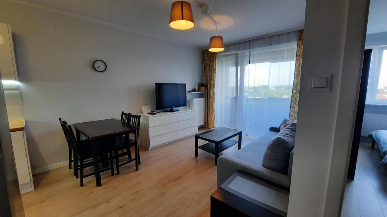 Ursa - Wygodny Apartament I Bezplatny Parking Na Miejscu Apartment Варшава Екстериор снимка